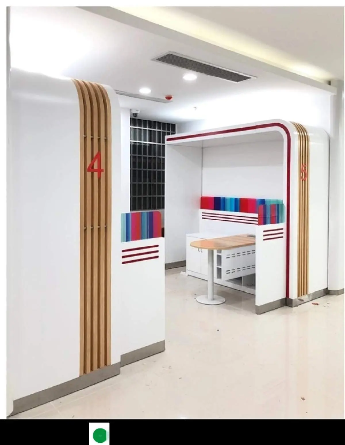 Banking furniture product 73