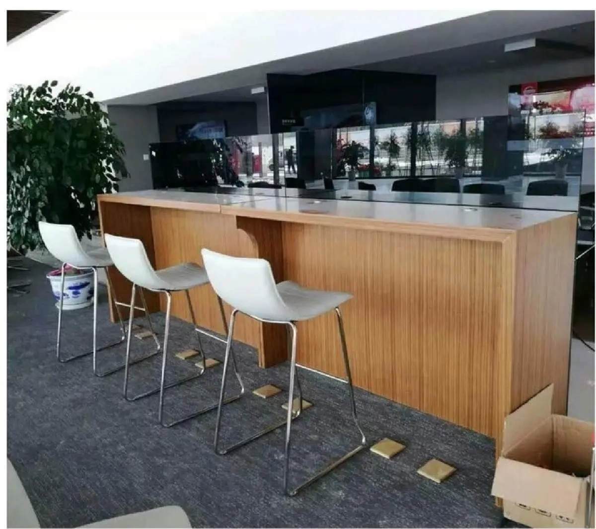 Banking furniture product 179