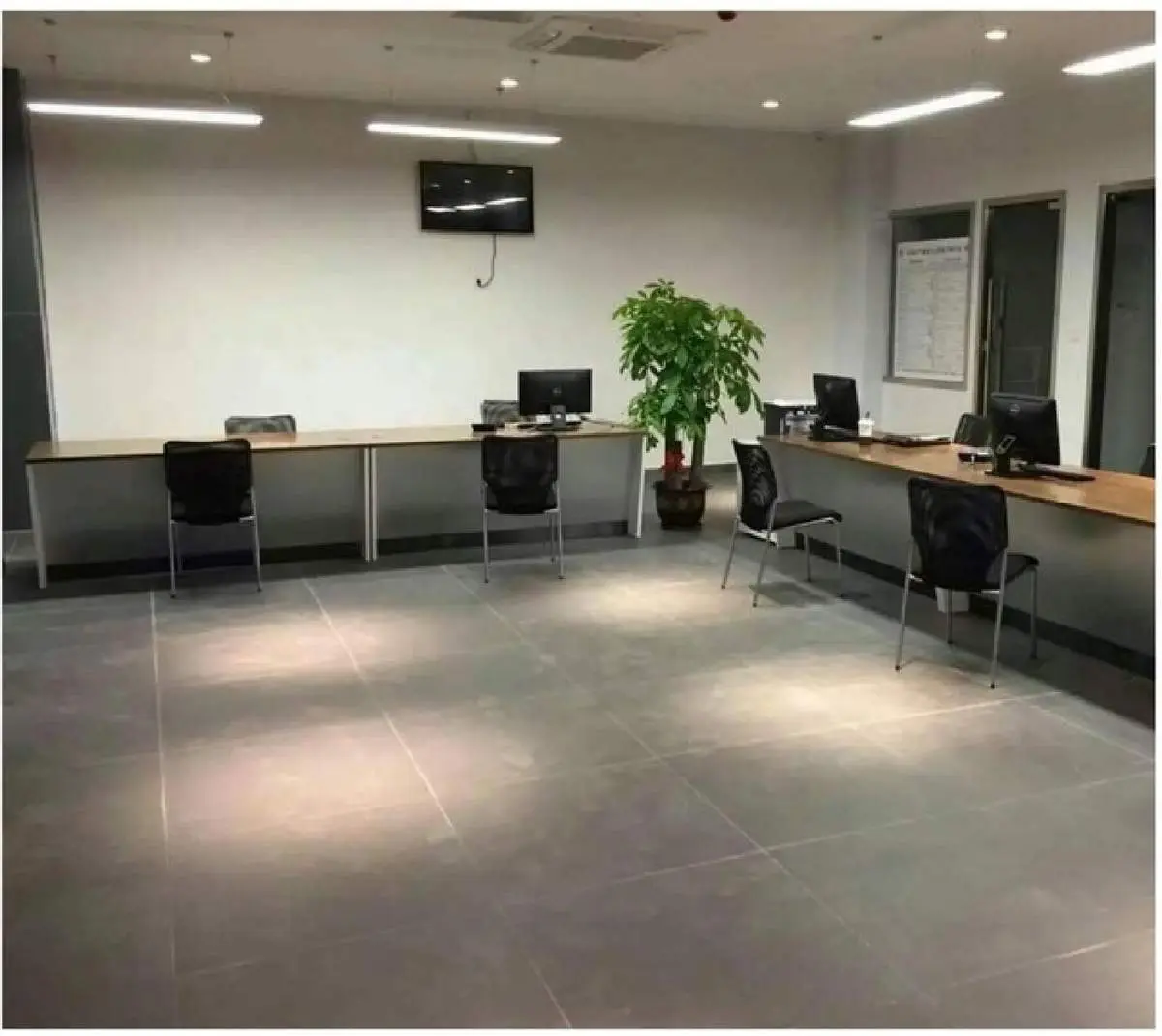 Banking furniture product 183