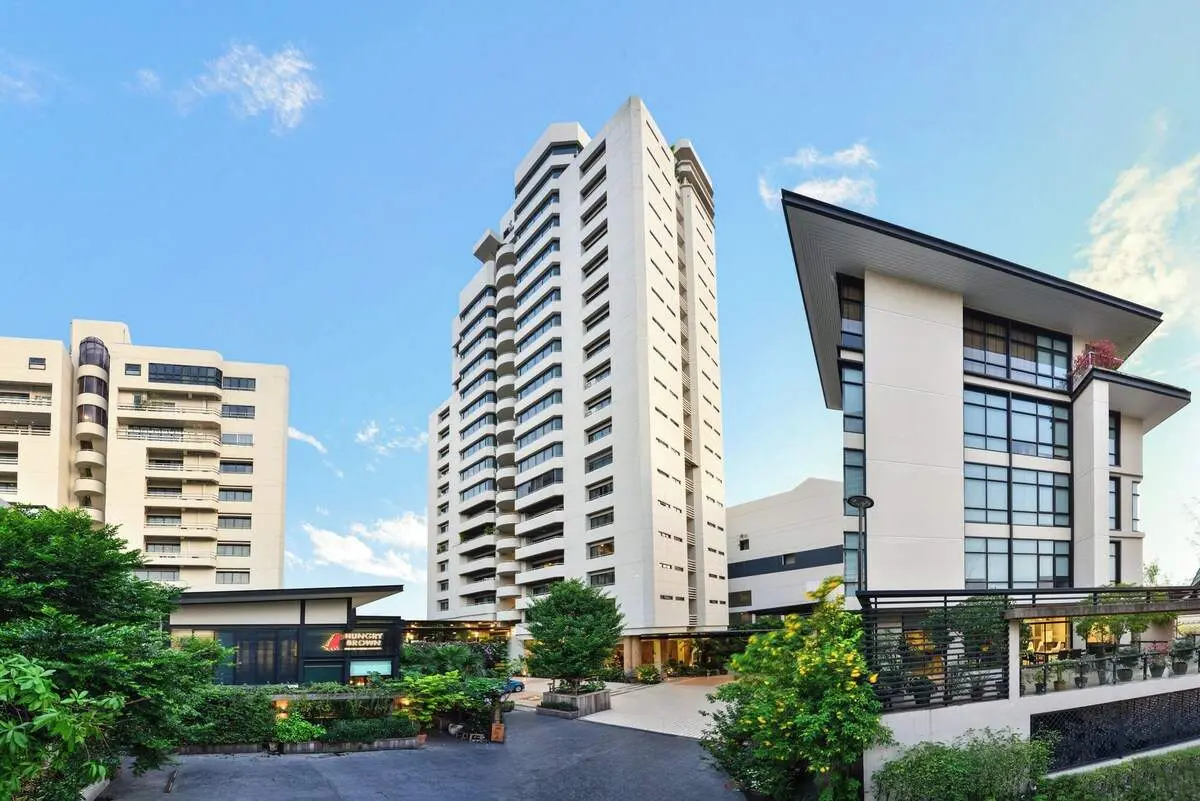 Apartment and serviced residence furniture