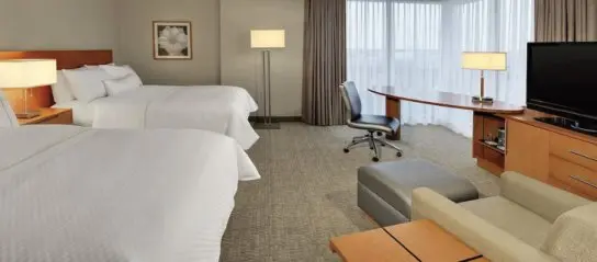 pan-pacific-toronto view 4