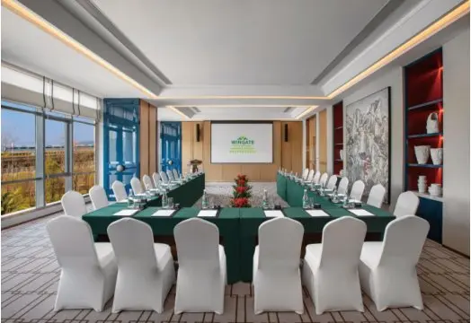 wyndham-kunming view 1