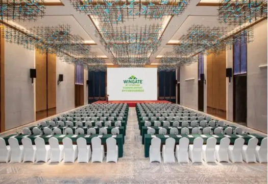 wyndham-kunming view 2